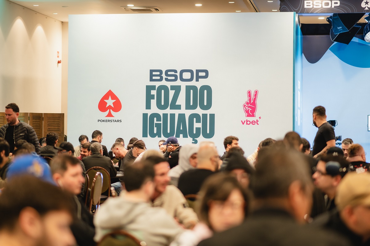Salão do BSOP Foz do Iguaçu lotado no Start-Up
