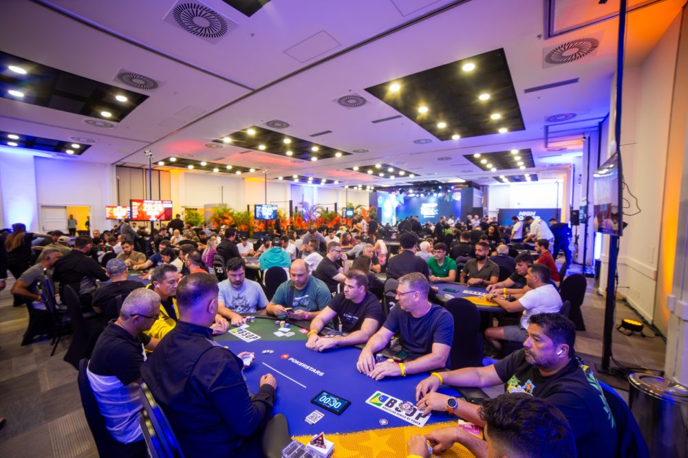 ÁREA DE TORNEIO - SALAO-16 (1)