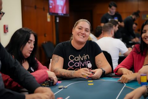 Samara Alexandre passou grande no Mystery Bounty Deepstack