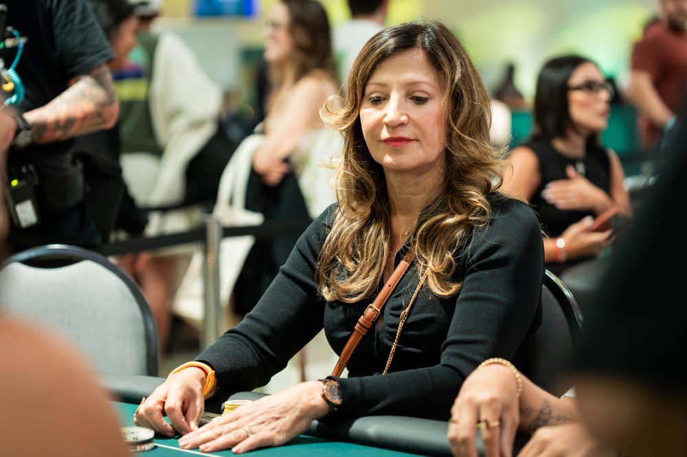 Luzia Serafim segue em primeiro lugar no ranking Jogadora do Ano do BSOP