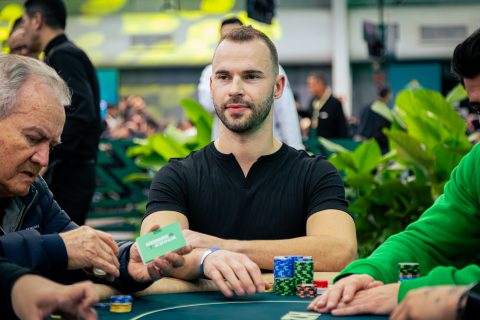 Renan Bruschi lidera o Grand High Roller do BSOP Winter após Dia 1