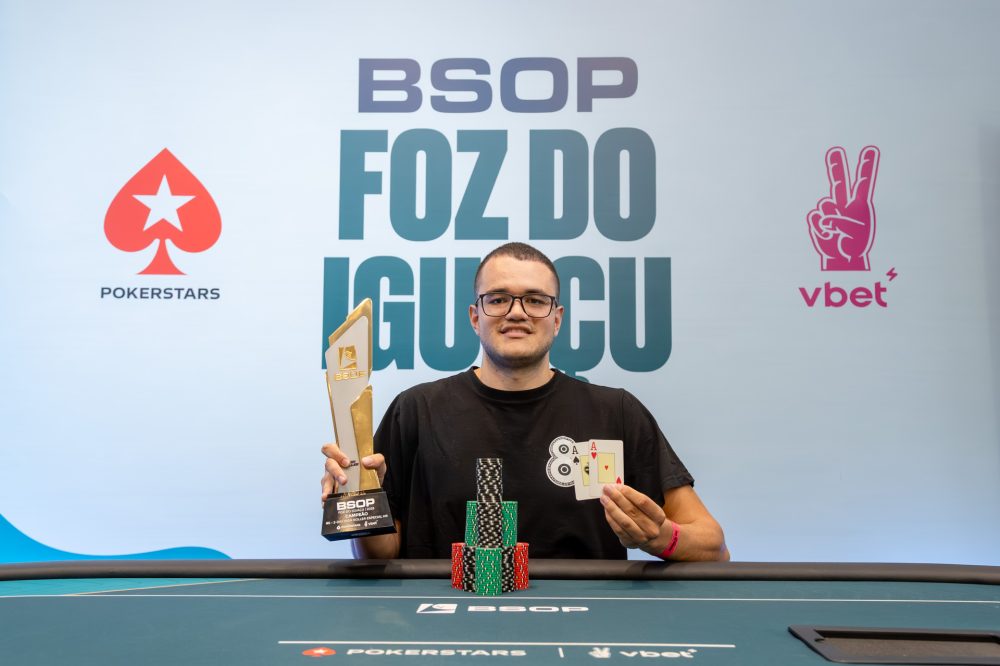 Carlos Serrano vence o 2-Day High Roller