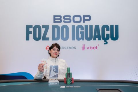 Giselle Soares campeã do Ladies do BSOP Foz