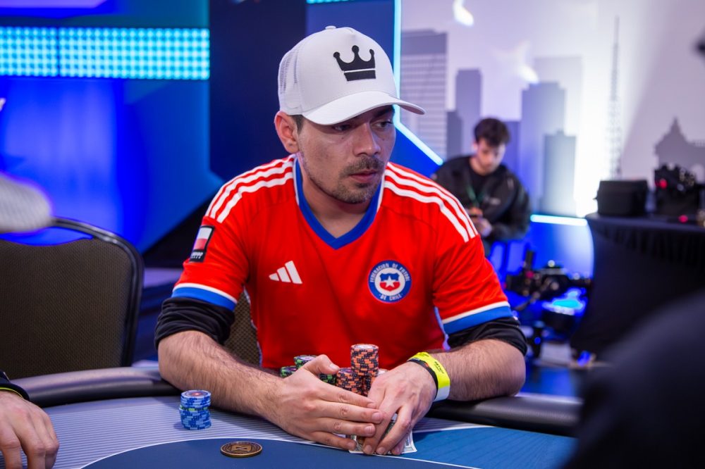 Christopher Arismendi tem grande vantagem no BSOP Championship