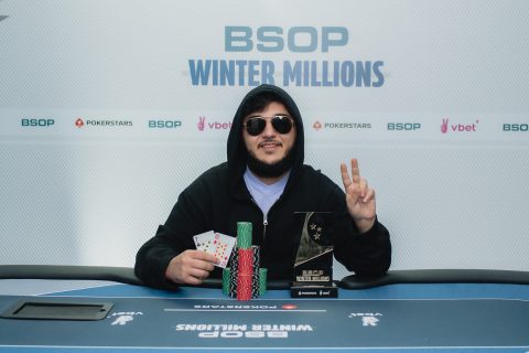 Erik Tovmasyan campeão do Sunday Mystery
