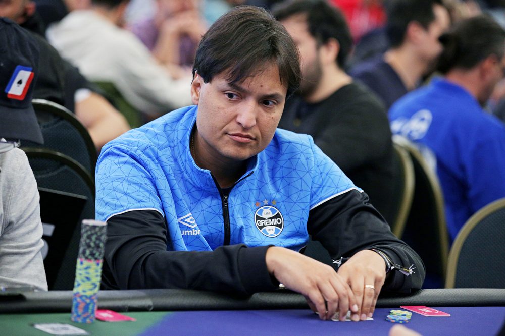 Em busca do tri, Fernando Araújo garante vaga no Main Event do BSOP Millions em satélite do PokerStars