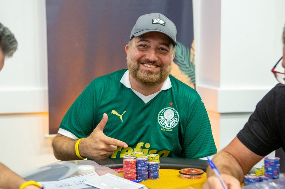 Saul Steil tem ligeira vantagem no quinteto final