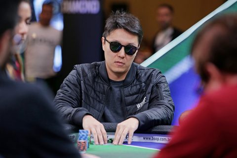 Victor Onizuka garantiu buy-in e hospedagem para o BSOP Millions