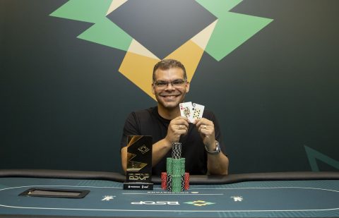 Wekisley Teixeira, campeão do 3K Freezeout do BSOP Millions