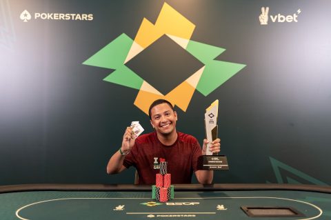 Willian Barreto, campeão do 25K 8-Game do BSOP Millions