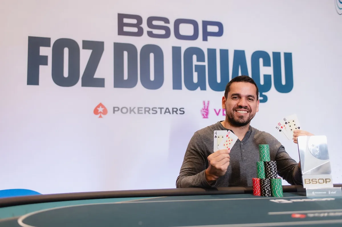 Alex Manzano conquistou o terceiro título na temporada