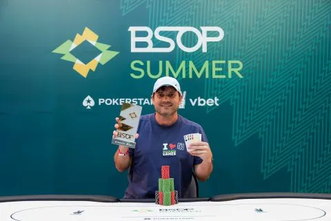 Leandro Ruy conquistou o segundo troféu no BSOP Summer