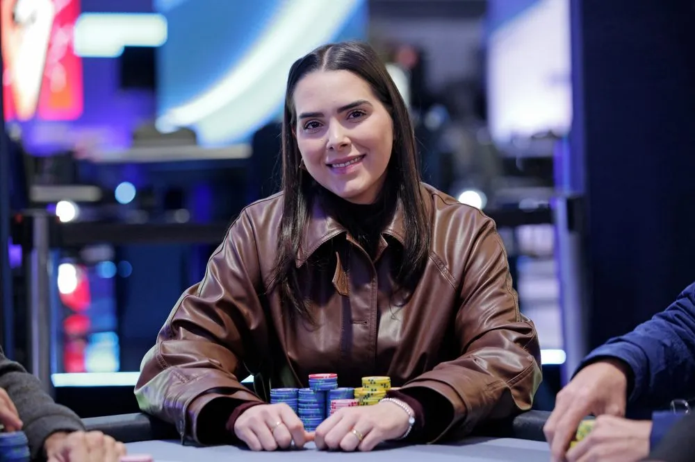 Larissa Dantas manteve o bom momento e assumiu a liderança da classificação